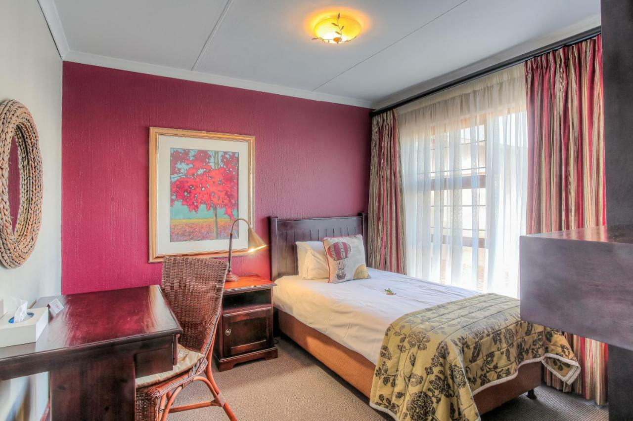 ซันนิงฮิลล์ เกสต์ ลอดจ์ Hotel โจฮันเนสเบิร์ก ภายนอก รูปภาพ